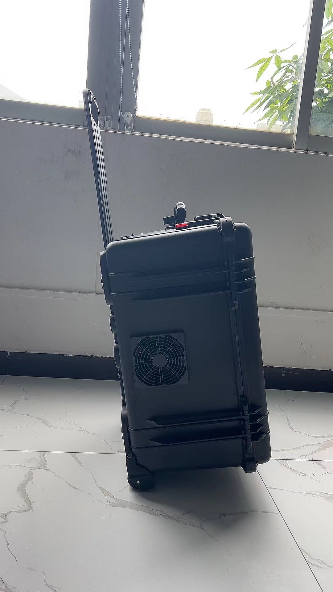 加乐镇手拉箱型移动通信干扰器